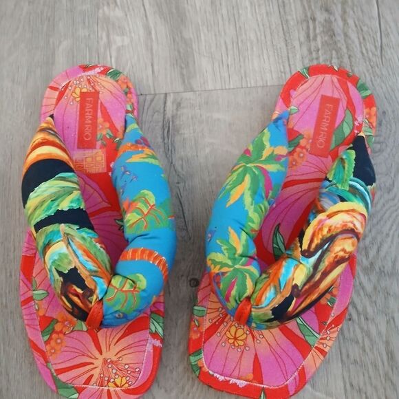 FARM Rio Multicolor Floral Accessories - Picture 2 of 4